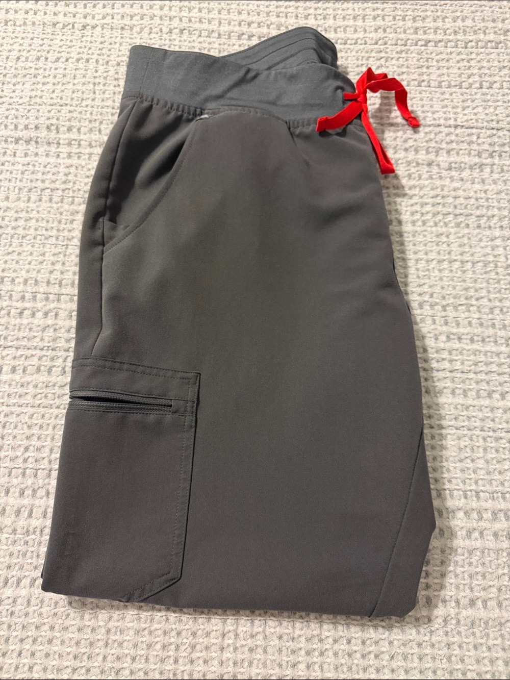 Figs Women's Charcoal Gray Scrub Pants with Red Drawstring
